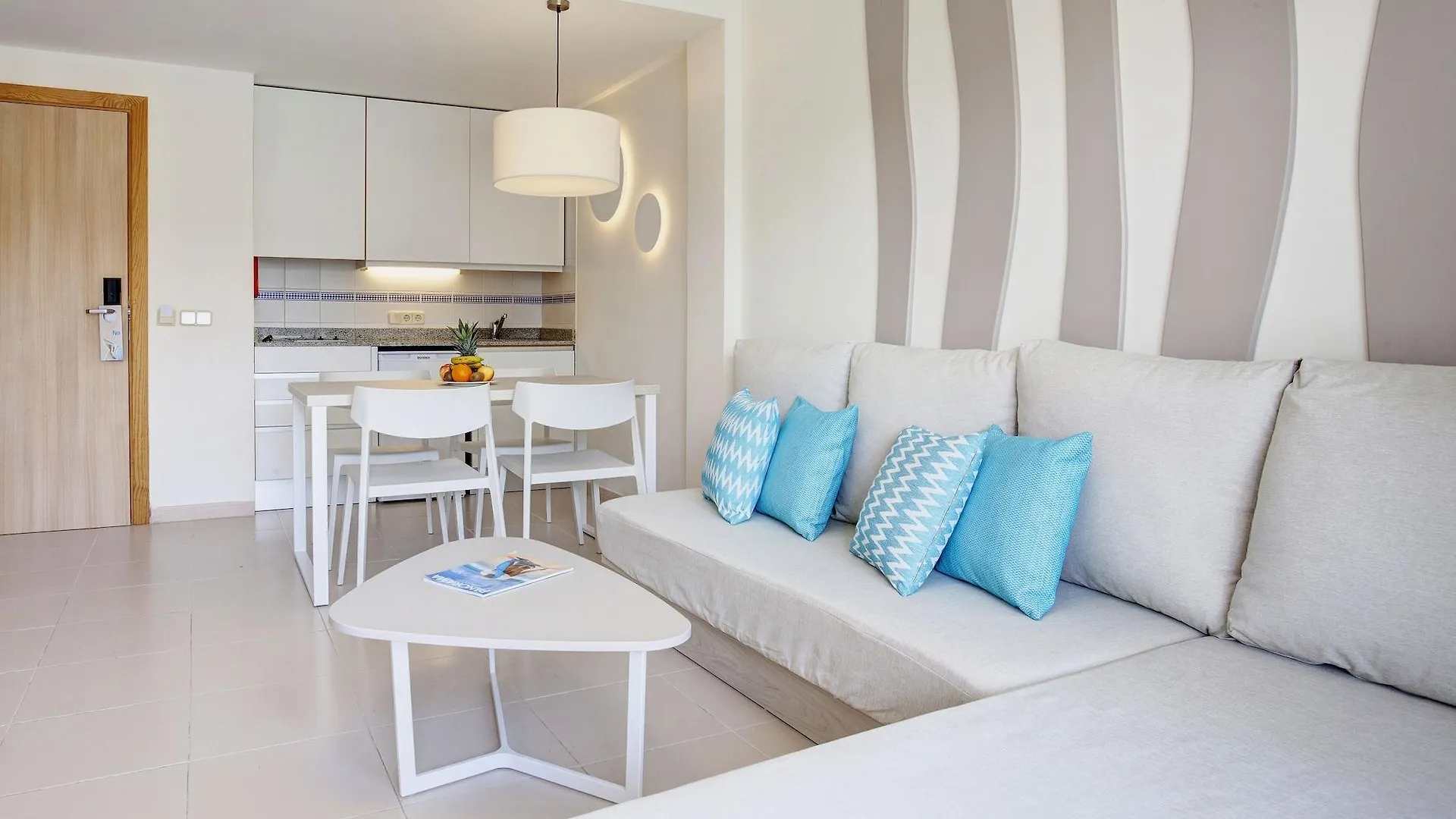 Ξενοδοχείο με διαμερίσματα Grupotel Mallorca Mar Cala Bona